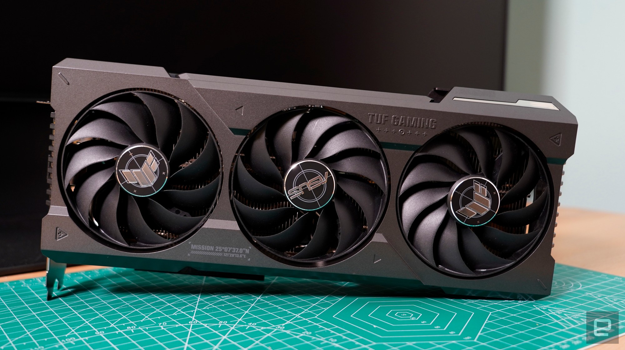Nvidia の RTX 4070 Ti は、半額以下の価格で RTX 3090 Ti に匹敵する可能性があります Nvidia の RTX 4070 Ti は、半額以下の価格で RTX 3090 Ti に匹敵する可能性があります