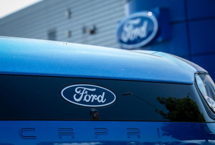 Amazon Autos now sells pre-owned Ford vehicles Amazon Autos now sells pre-owned Ford vehicles