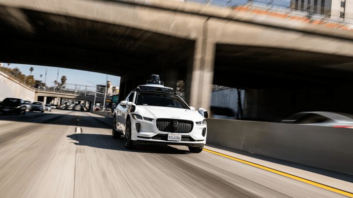 Waymo’s driverless cars will start driving on freeways in three US cities Waymo’s driverless cars will start driving on freeways in three US cities