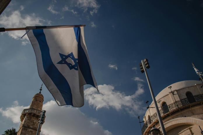 Google and Amazon’s Israeli cloud contracts reportedly require them to sidestep legal orders Google and Amazon’s Israeli cloud contracts reportedly require them to sidestep legal orders