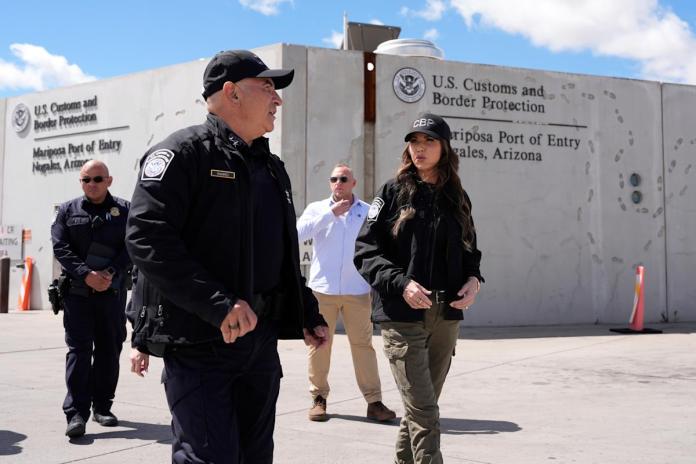The Trump administration wants to photograph everyone leaving the US by car The Trump administration wants to photograph everyone leaving the US by car