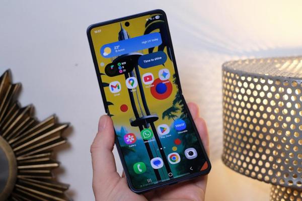 Samsung Galaxy Z Flip 7 review: More screen, more battery but something’s missing Samsung Galaxy Z Flip 7 review: More screen, more battery but something’s missing