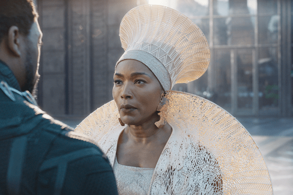 3D Printing Trend for Marvel’s Black Panther Film 3D Printing Trend for Marvel’s Black Panther Film