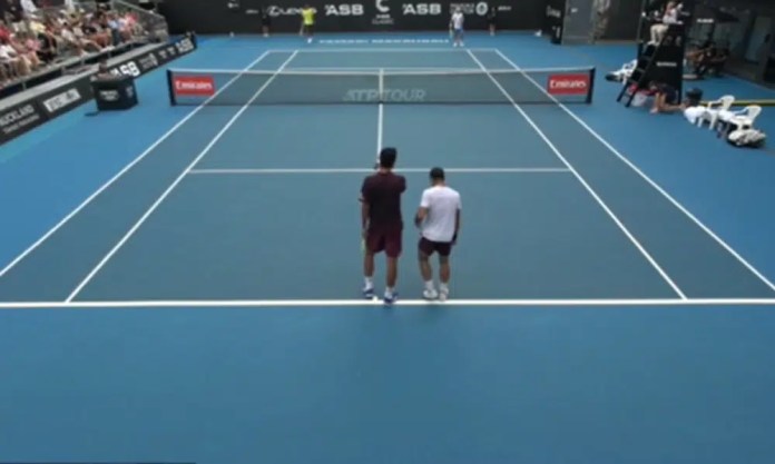 Melo e Romboli param na estreia do ATP 250 de Auckland Melo e Romboli param na estreia do ATP 250 de Auckland
