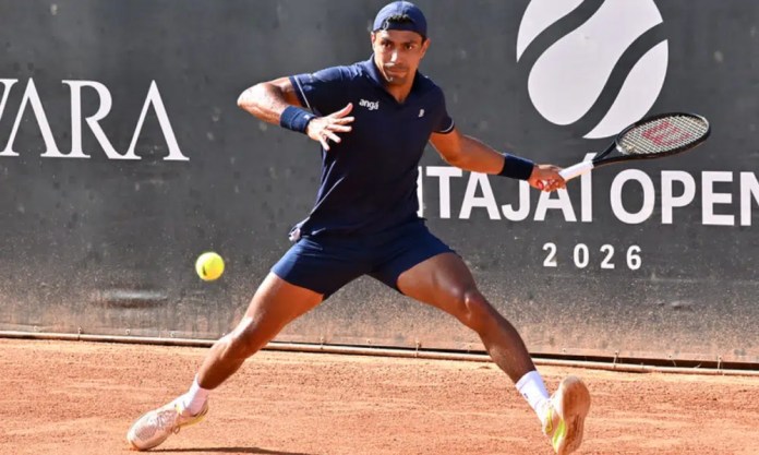 Monteiro, Wild e Marcondes avançam às quartas de final de Itajaí Monteiro, Wild e Marcondes avançam às quartas de final de Itajaí