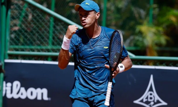 Luis Britto e Paulo Saraiva vencem na estreia do Challenger de Brazzaville Luis Britto e Paulo Saraiva vencem na estreia do Challenger de Brazzaville