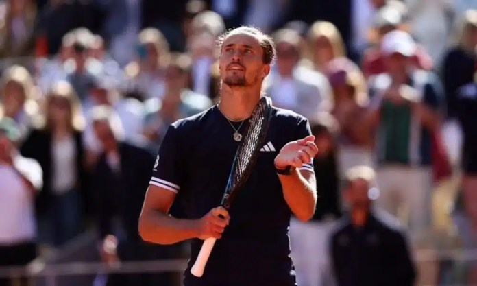 Alexander Zverev vence Mensik e vai à sua segunda final em Paris Alexander Zverev vence Mensik e vai à sua segunda final em Paris