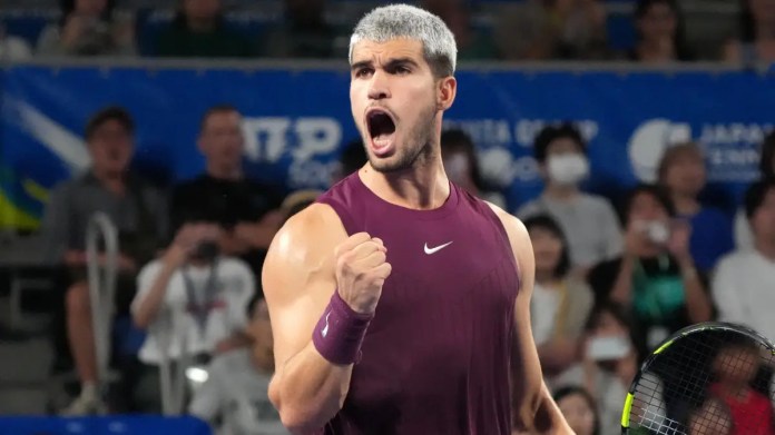 Paliza para la historia de Alcaraz en Tokio Paliza para la historia de Alcaraz en Tokio