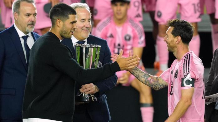 Alcaraz se suma a la gran fiesta de Messi en Miami Alcaraz se suma a la gran fiesta de Messi en Miami