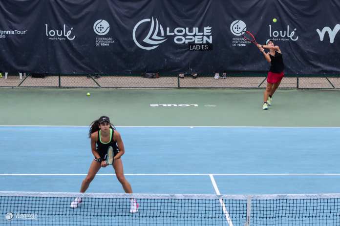 Loulé Ladies Open fica sem portuguesas nos quartos de final de pares Loulé Ladies Open fica sem portuguesas nos quartos de final de pares
