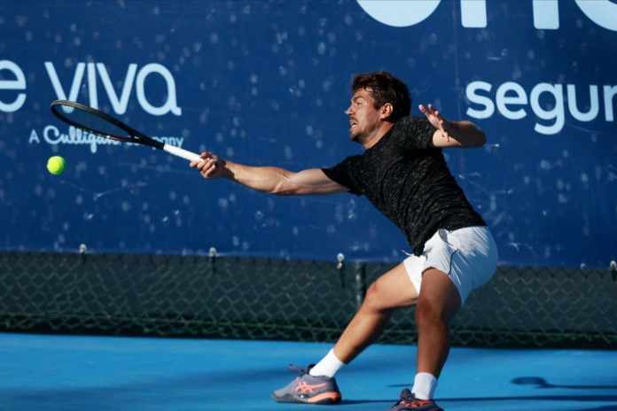João Domingues não concretiza match point e diz adeus a Vale do Lobo após 3h07 João Domingues não concretiza match point e diz adeus a Vale do Lobo após 3h07