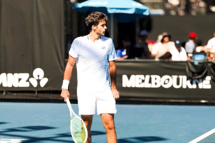 Francisco Cabral entusiasmado e sem saber o que esperar para a estreia em pares mistos no Australian Open Francisco Cabral entusiasmado e sem saber o que esperar para a estreia em pares mistos no Australian Open