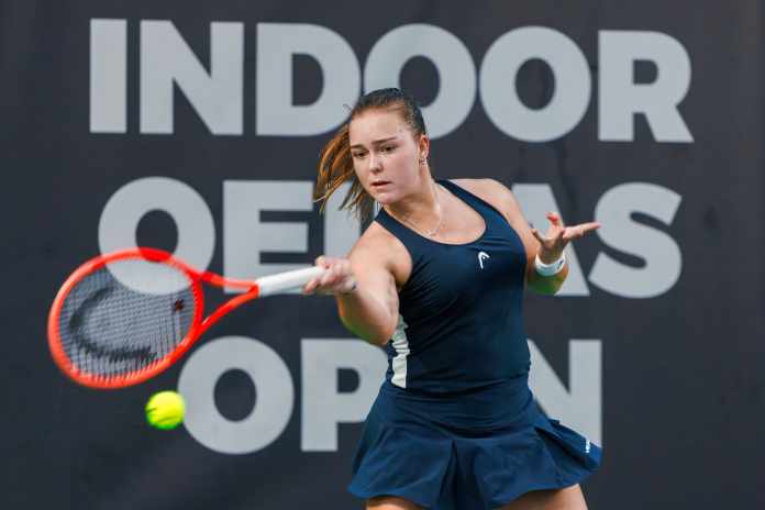 Angelina Voloshchuk não concretiza dois match points e cede em batalha de 3h40 no Jamor Angelina Voloshchuk não concretiza dois match points e cede em batalha de 3h40 no Jamor