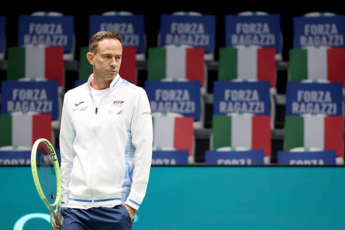 US Open, l’analisi di Volandri: “Alcaraz è stato superiore ma Sinner ripartirà” US Open, l’analisi di Volandri: “Alcaraz è stato superiore ma Sinner ripartirà”