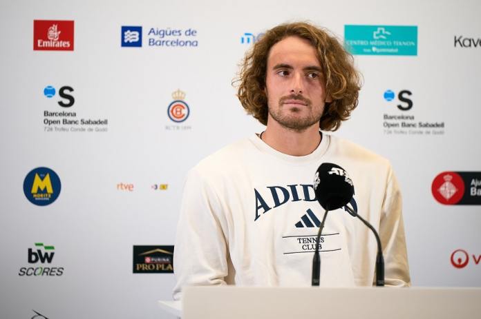 Tsitsipas: “Il Sudamerica non offre abbastanza soldi” Tsitsipas: “Il Sudamerica non offre abbastanza soldi”