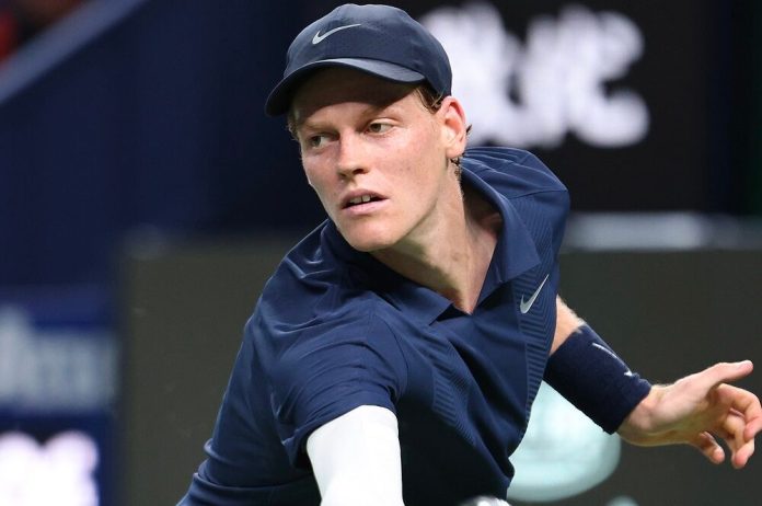 ATP Shanghai: caldo opprimente, ritiri e la heat policy che non c’è ATP Shanghai: caldo opprimente, ritiri e la heat policy che non c’è