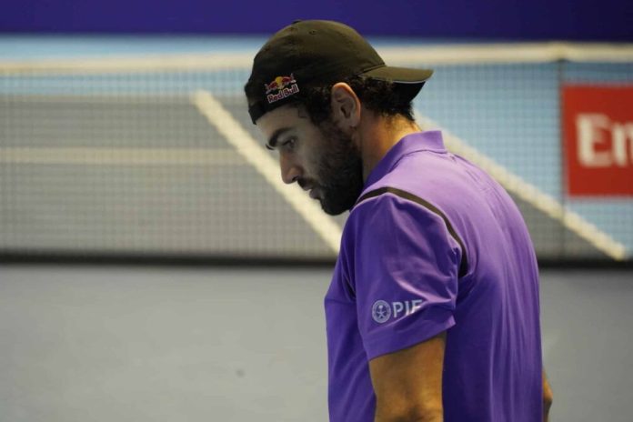 Berrettini: “La salute mentale è cruciale. Futuro? Non so se continuerò nel mondo del tennis” Berrettini: “La salute mentale è cruciale. Futuro? Non so se continuerò nel mondo del tennis”