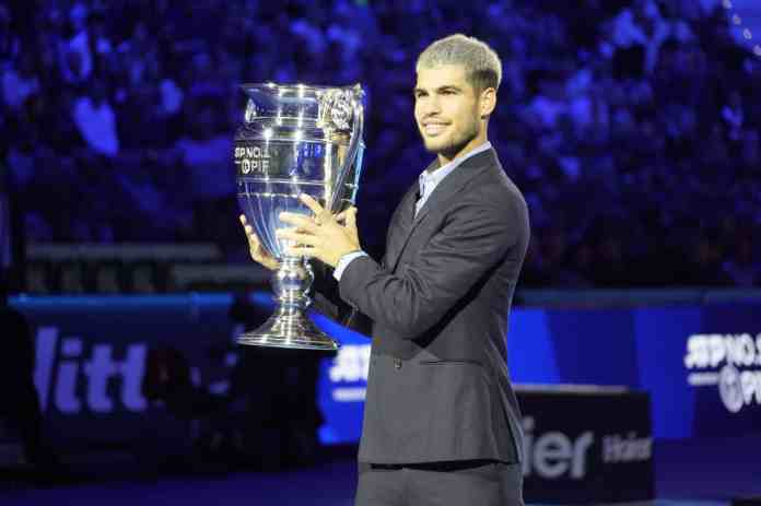 Alcaraz festeggia le 50 settimane in vetta alla classifica. Ma Sinner è già pronto per il controsorpasso Alcaraz festeggia le 50 settimane in vetta alla classifica. Ma Sinner è già pronto per il controsorpasso