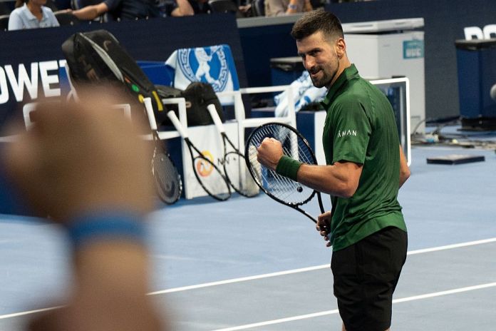 Djokovic a Piers Morgan: “Finché sarò attivo credo di poter vincere con chiunque. Ho ammirato Sinner e Alcaraz al Roland Garros” Djokovic a Piers Morgan: “Finché sarò attivo credo di poter vincere con chiunque. Ho ammirato Sinner e Alcaraz al Roland Garros”