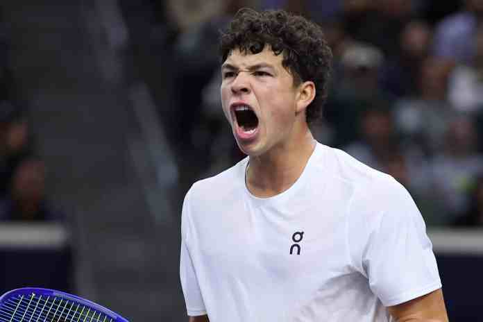 ATP Dallas: Shelton si salva contro Mannarino, Shapovalov convince. Kecmanovic sorprende Paul ATP Dallas: Shelton si salva contro Mannarino, Shapovalov convince. Kecmanovic sorprende Paul