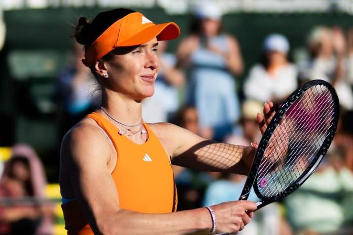 WTA Indian Wells, Rybakina e Svitolina avanti sfruttando i ritiri di Kartal e Siniakova WTA Indian Wells, Rybakina e Svitolina avanti sfruttando i ritiri di Kartal e Siniakova
