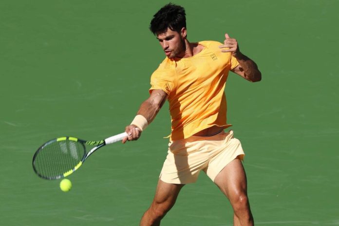 ATP Miami, il futuro può attendere: Alcaraz non fa sconti a Fonseca e lo batte in due set ATP Miami, il futuro può attendere: Alcaraz non fa sconti a Fonseca e lo batte in due set