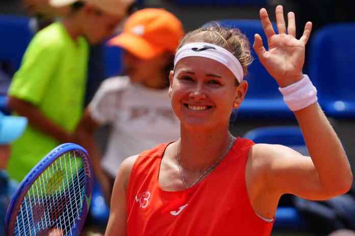 WTA Bogotà: Bouzkova pone fine alla favola Ortenzi, Udvardy vince la battaglia con Arango WTA Bogotà: Bouzkova pone fine alla favola Ortenzi, Udvardy vince la battaglia con Arango