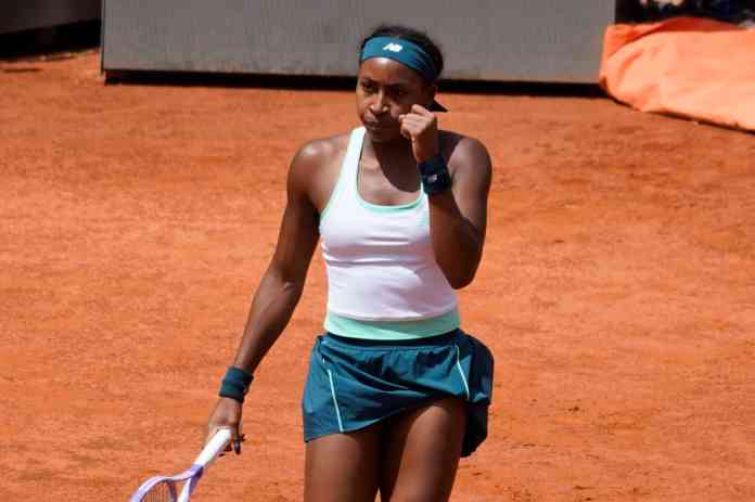 WTA Roma: Gauff salva un match point e la spunta contro Jovic. Cirstea su una nuvoletta, battuta anche Noskova WTA Roma: Gauff salva un match point e la spunta contro Jovic. Cirstea su una nuvoletta, battuta anche Noskova