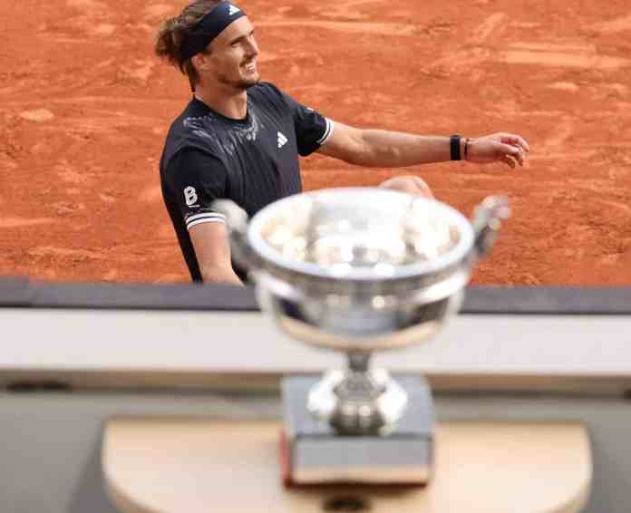 Zverev, fu vera gloria? Sul Roland Garros di Sascha pendono le polemiche Zverev, fu vera gloria? Sul Roland Garros di Sascha pendono le polemiche