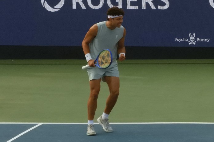 ATP Montreal, Shelton: “Sto migliorando torneo dopo torneo. Continuerò a inseguire Sinner e Alcaraz” ATP Montreal, Shelton: “Sto migliorando torneo dopo torneo. Continuerò a inseguire Sinner e Alcaraz”
