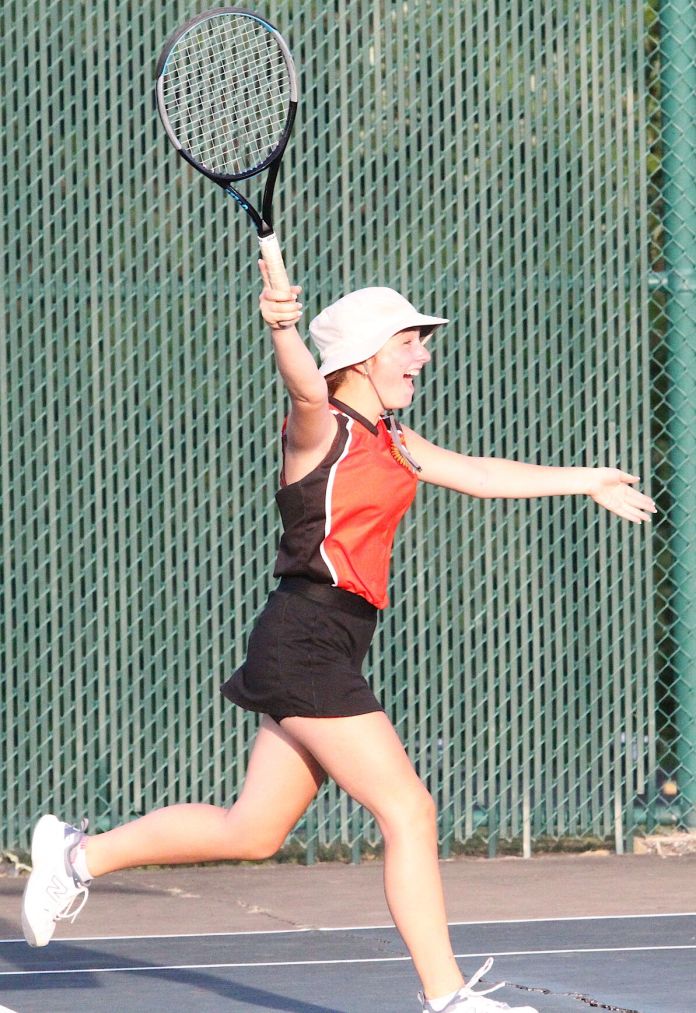 Girls Tennis: Fairfield wraps up Southeast Conference title Girls Tennis: Fairfield wraps up Southeast Conference title