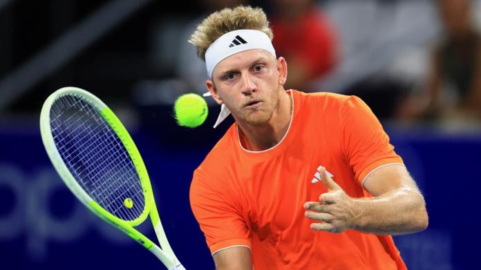 Grave resbalón de Davidovich, nº 17 mundial: derrota en Miami ante el 111º del ranking Grave resbalón de Davidovich, nº 17 mundial: derrota en Miami ante el 111º del ranking