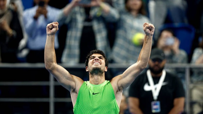 Alcaraz echa el aliento a Ferrer en el ranking de títulos del tenis español Alcaraz echa el aliento a Ferrer en el ranking de títulos del tenis español