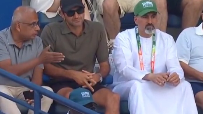 Federer se pasa por el torneo de Dubái para ver jugar a Wawrinka Federer se pasa por el torneo de Dubái para ver jugar a Wawrinka