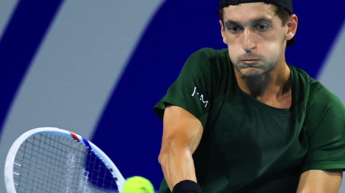 <div>Lo nunca visto: Kecmanovic gana por warning a Atmane en el último punto</div> <div>Lo nunca visto: Kecmanovic gana por 'warning' a Atmane en el último punto</div>