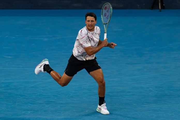 Luciano Darderi apologizes for highly ridiculed Italian Open entrance in Casper Ruud match Luciano Darderi apologizes for highly ridiculed Italian Open entrance in Casper Ruud match