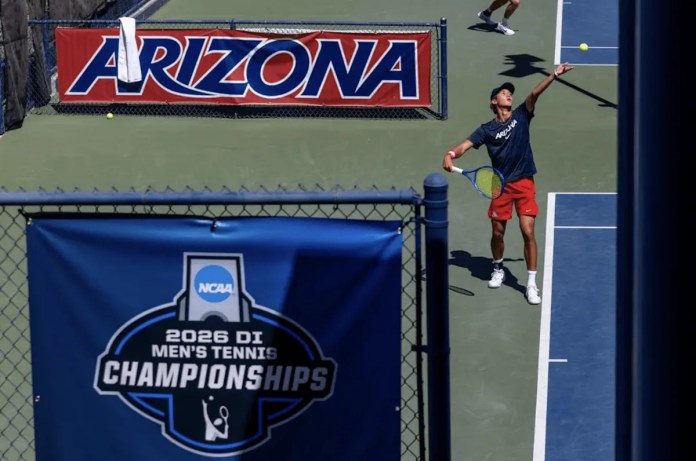 NCAA men’s tennis: Arizona outlasts Clemson to advance to 4th straight Sweet 16, will host for first time NCAA men’s tennis: Arizona outlasts Clemson to advance to 4th straight Sweet 16, will host for first time