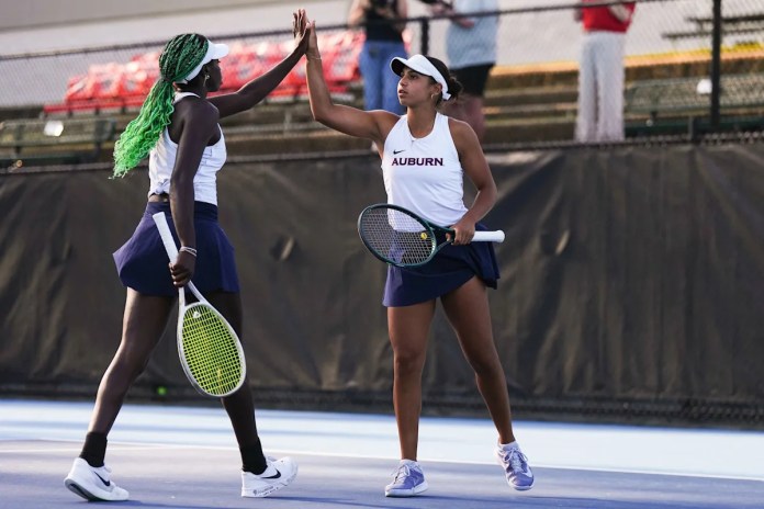 <div>Auburn womens tennis wins the SEC regular season title</div> <div>Auburn women's tennis wins the SEC regular season title</div>