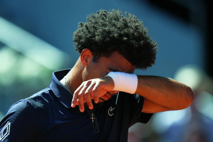 Home hope Arthur Fils withdraws from the French Open with hip injury Home hope Arthur Fils withdraws from the French Open with hip injury
