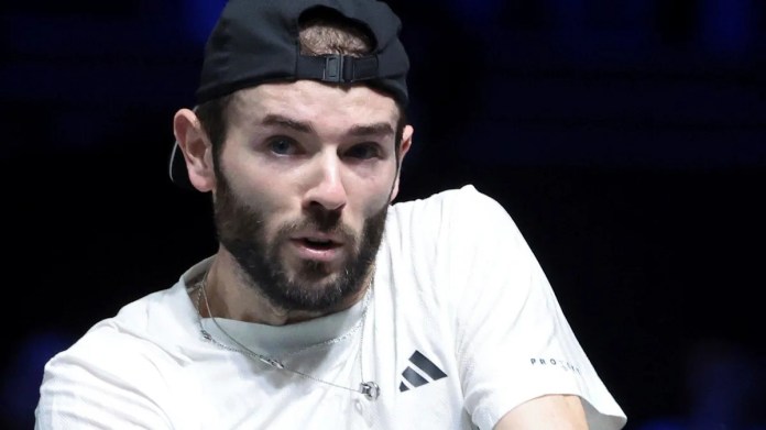 Fearnley seeks confidence boost after early exit Fearnley seeks confidence boost after early exit