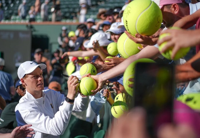 Jannik Sinner rolls to set up exciting matchup with Joao Fonseca Jannik Sinner rolls to set up exciting matchup with Joao Fonseca