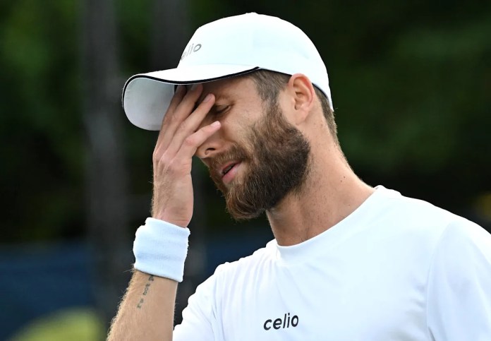 Corentin Moutet’s vulgar response to losing a point goes viral Corentin Moutet’s vulgar response to losing a point goes viral