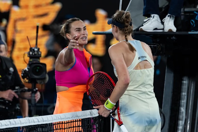 Aryna Sabalenka’s Roland Garros Nike kit spotted on Oksana Selekhmeteva Aryna Sabalenka’s Roland Garros Nike kit spotted on Oksana Selekhmeteva
