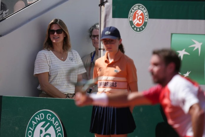French Open chief Mauresmo backs human judgment after Ruud line-call controversy French Open chief Mauresmo backs human judgment after Ruud line-call controversy