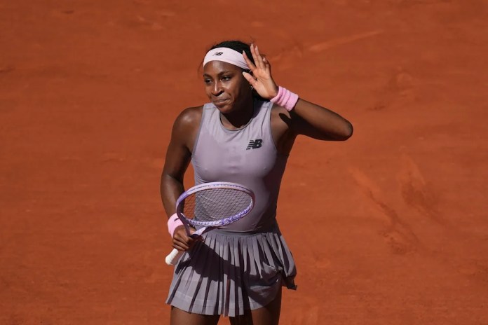 <div>Coco Gauff involved in mini car accident on her way to French Open match, still gets win</div> <div>Coco Gauff involved in 'mini car accident' on her way to French Open match, still gets win</div>