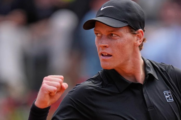 <div>Sinner matches Djokovics record with 31st straight Masters victory before home fans at Italian Open</div> <div>Sinner matches Djokovic's record with 31st straight Masters victory before home fans at Italian Open</div>