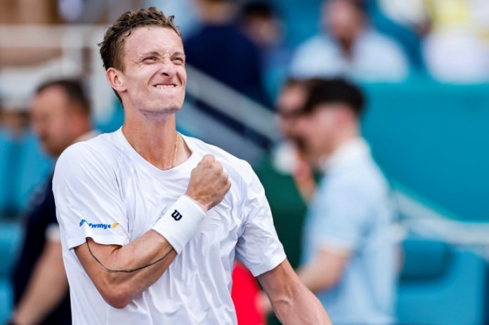 Sinner ousts Zverev to book Miami Open final with Lehecka Sinner ousts Zverev to book Miami Open final with Lehecka