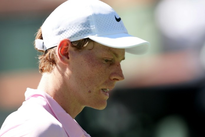 Sinner, defending champ Mensik advance to third round at Miami Open Sinner, defending champ Mensik advance to third round at Miami Open