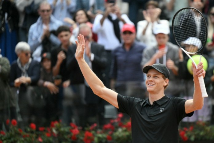 <div>Svitolina sees off Gauff to win Italian Open, Sinner in mens title showdown</div> <div>Svitolina sees off Gauff to win Italian Open, Sinner in men's title showdown</div>