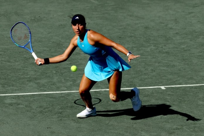 Defending champ Pegula wins WTA Charleston opener Defending champ Pegula wins WTA Charleston opener
